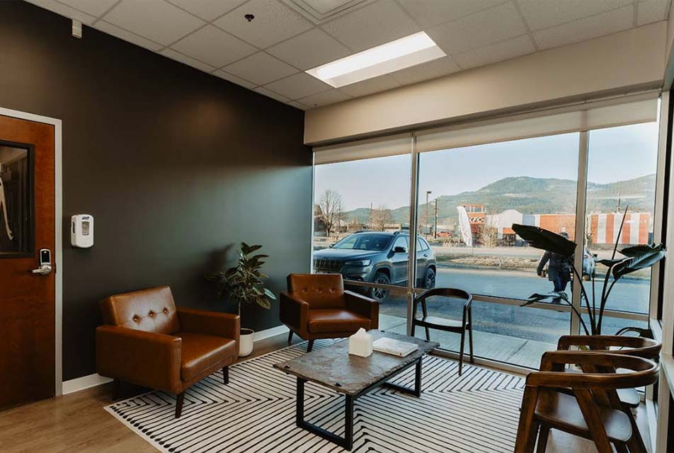 Monumental Health and Wellness In Colville waitingroom